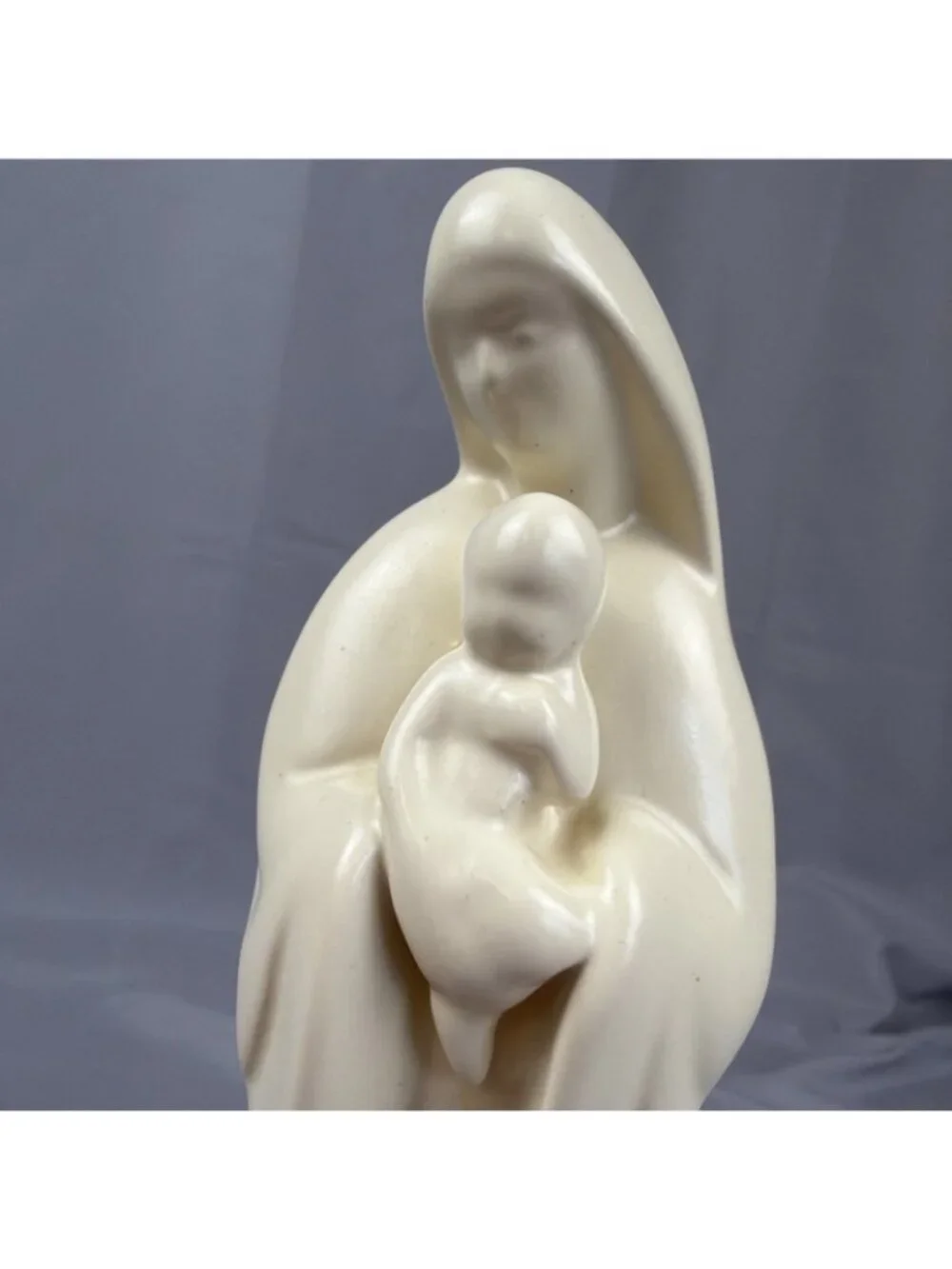 Vintage Haeger Pottery Madonna and Child Planter 11 Inch Model 3264 Ivory Color